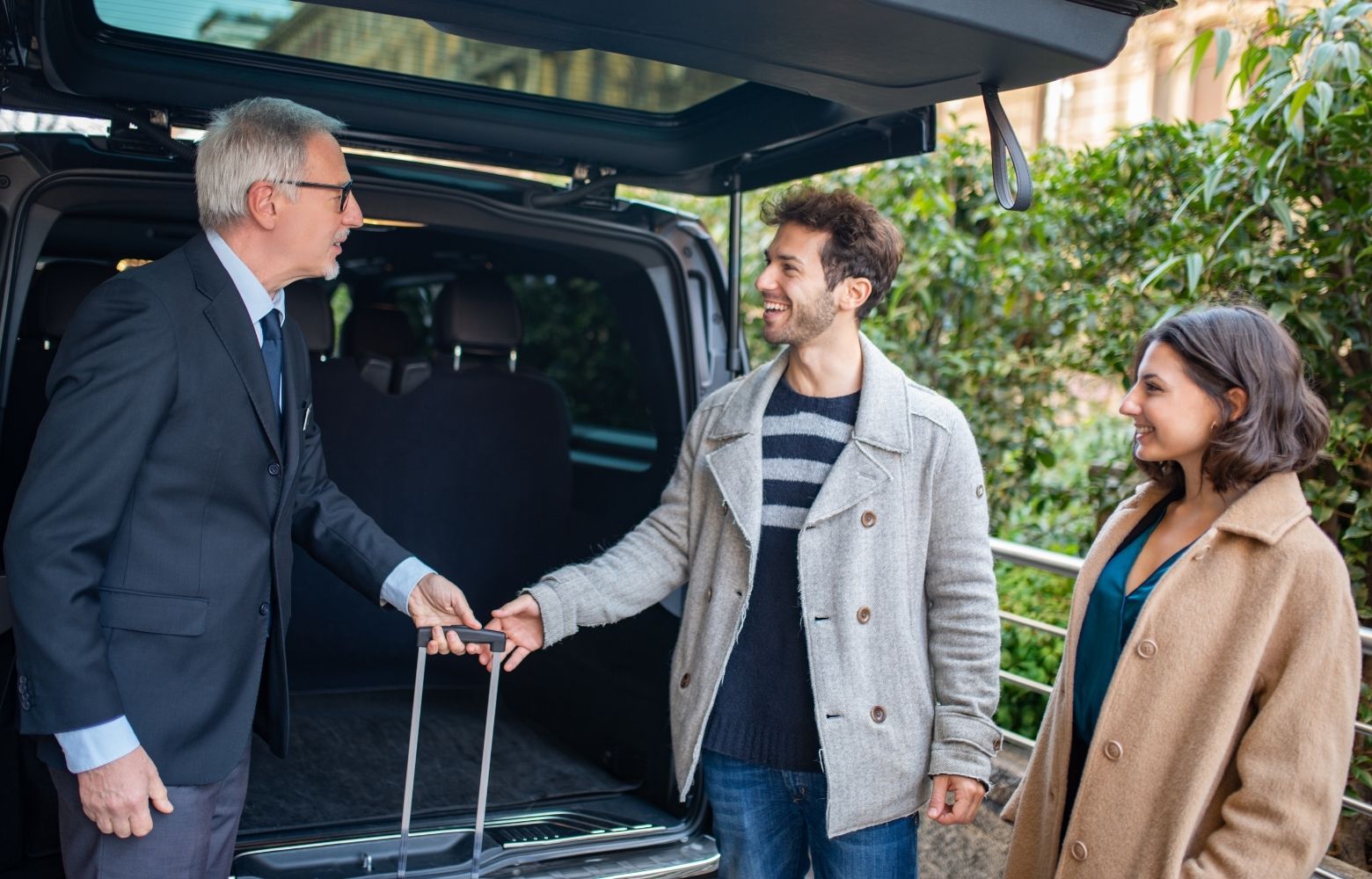 Streamline Airport Procedures with Minibus Hire Essex Chauffeurs