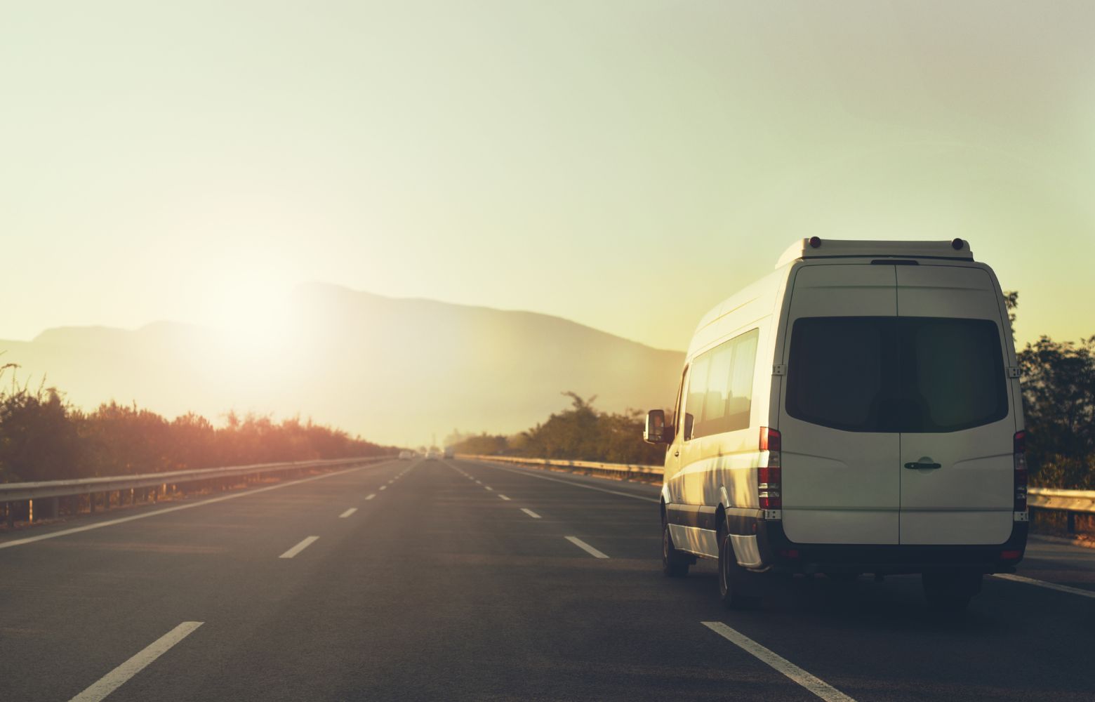 How to Choose the Right Minibus Hire for Your Event?